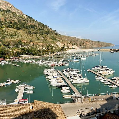 Nelle Antiche Mura Castellammare del Golfo Oda fotoğraf